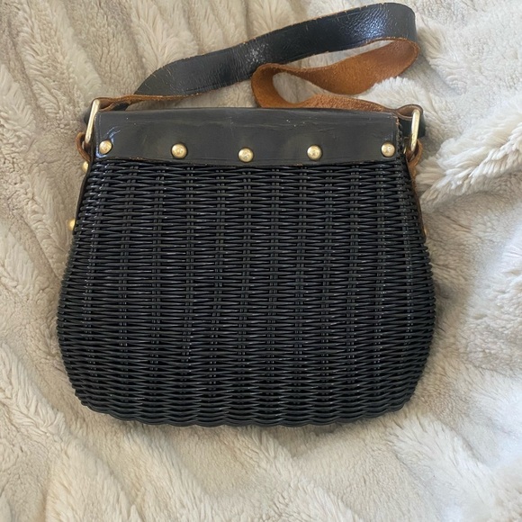 Vintage Orbach’s Black and Gold Basket Bag - Picture 3 of 11